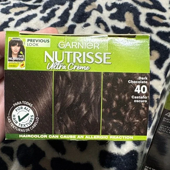 Garnier Nutrisse Ultra Creme Hair Color - Dark Brown - Picture 2 of 3